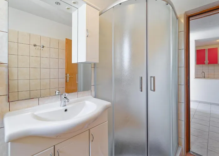 Ana-rapavel Apartman *